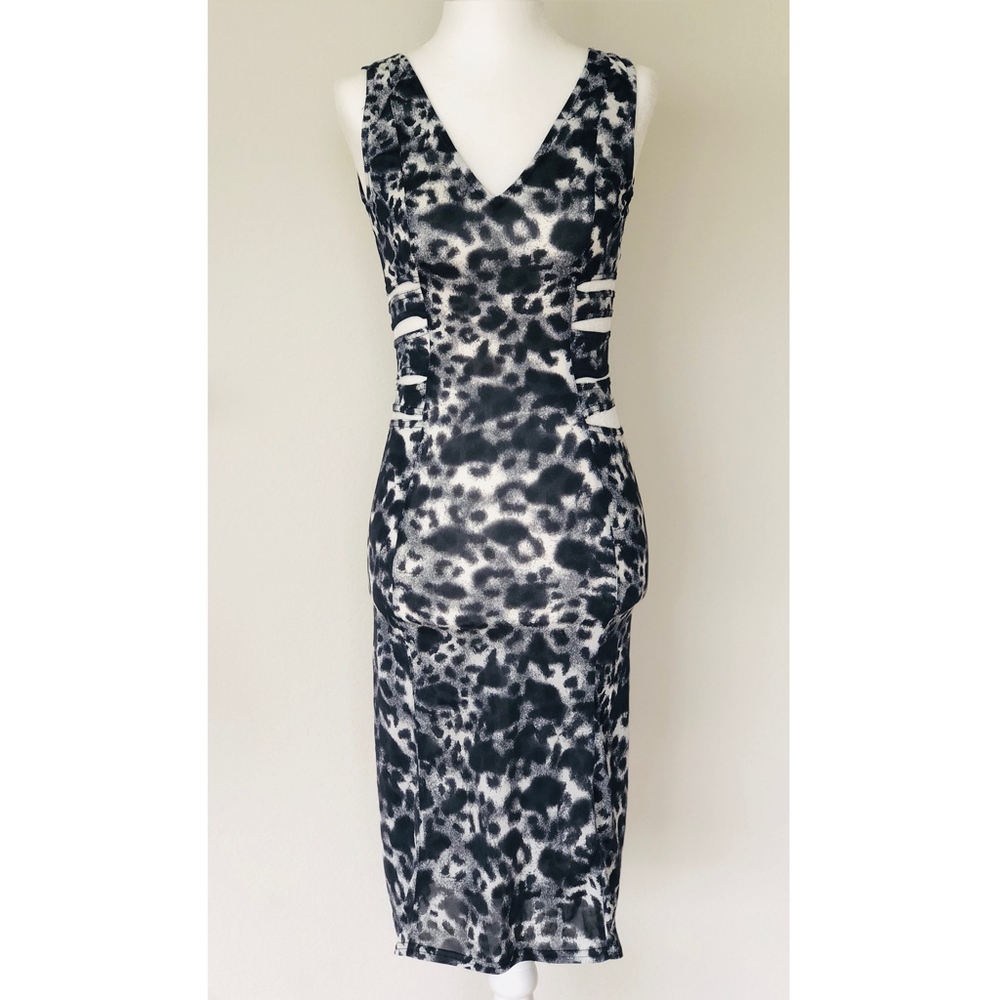 Jean Colonna Sexy Grey Leopard Print Cut-out Dress